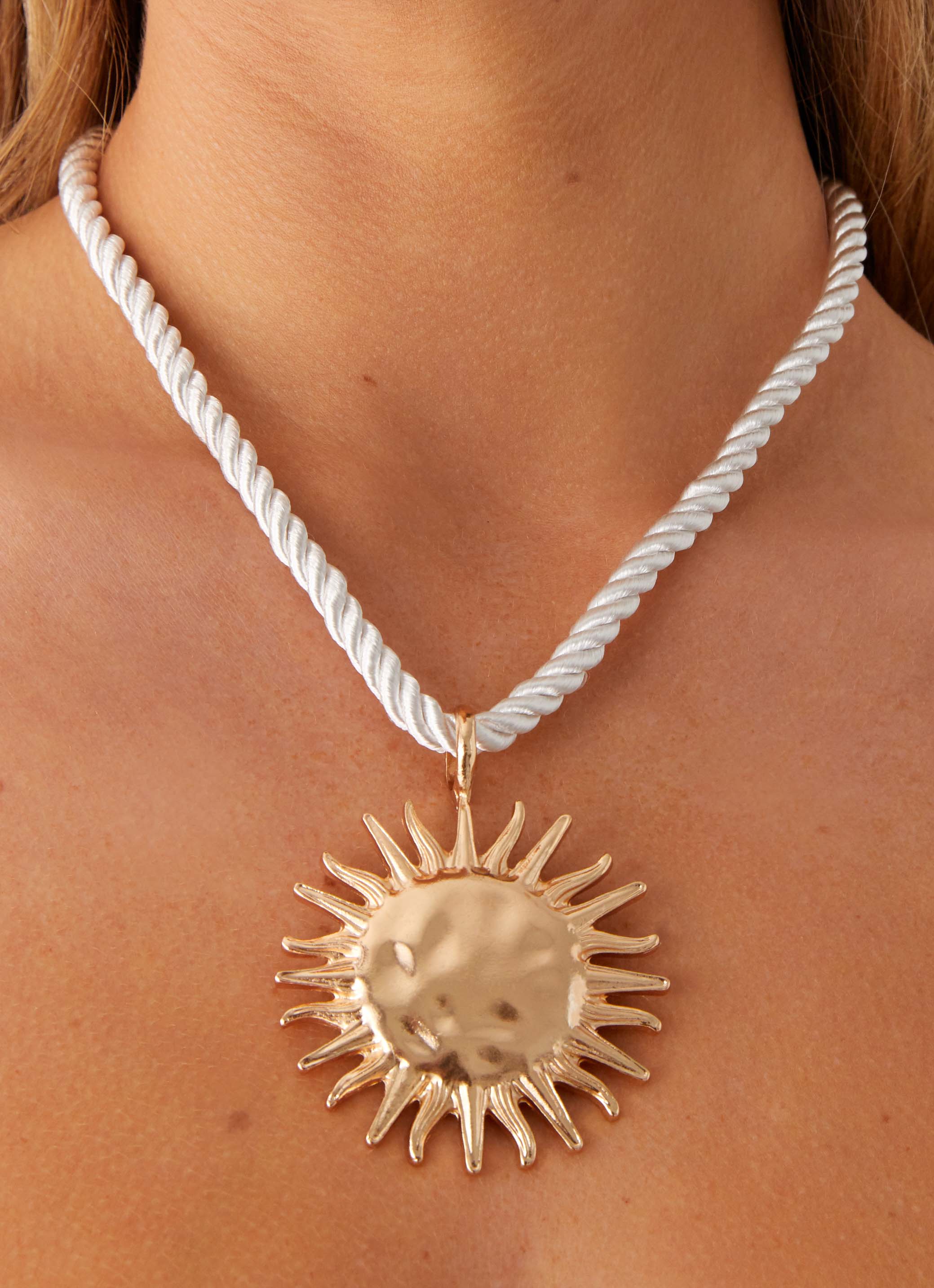 Amber Necklace - Gold - Image 3