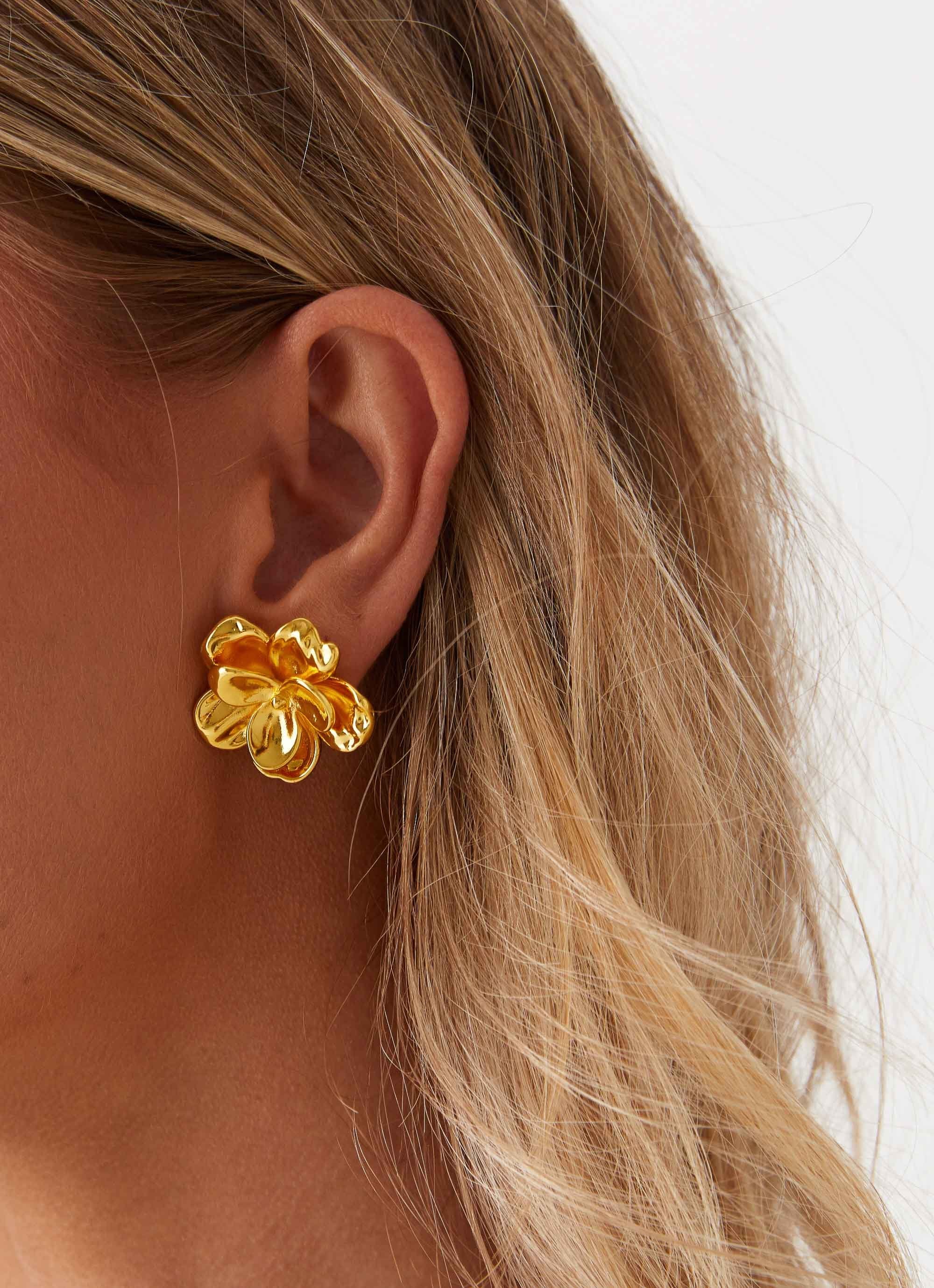 Bold Rosette Earrings - Gold - Image 3