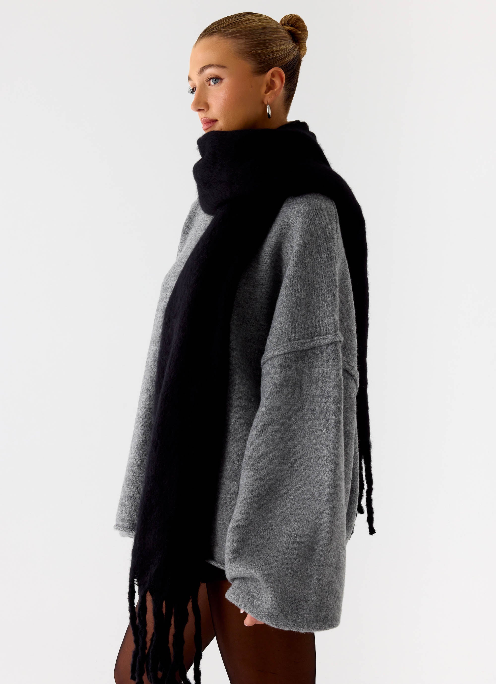 City Siren Scarf - Black - Image 3
