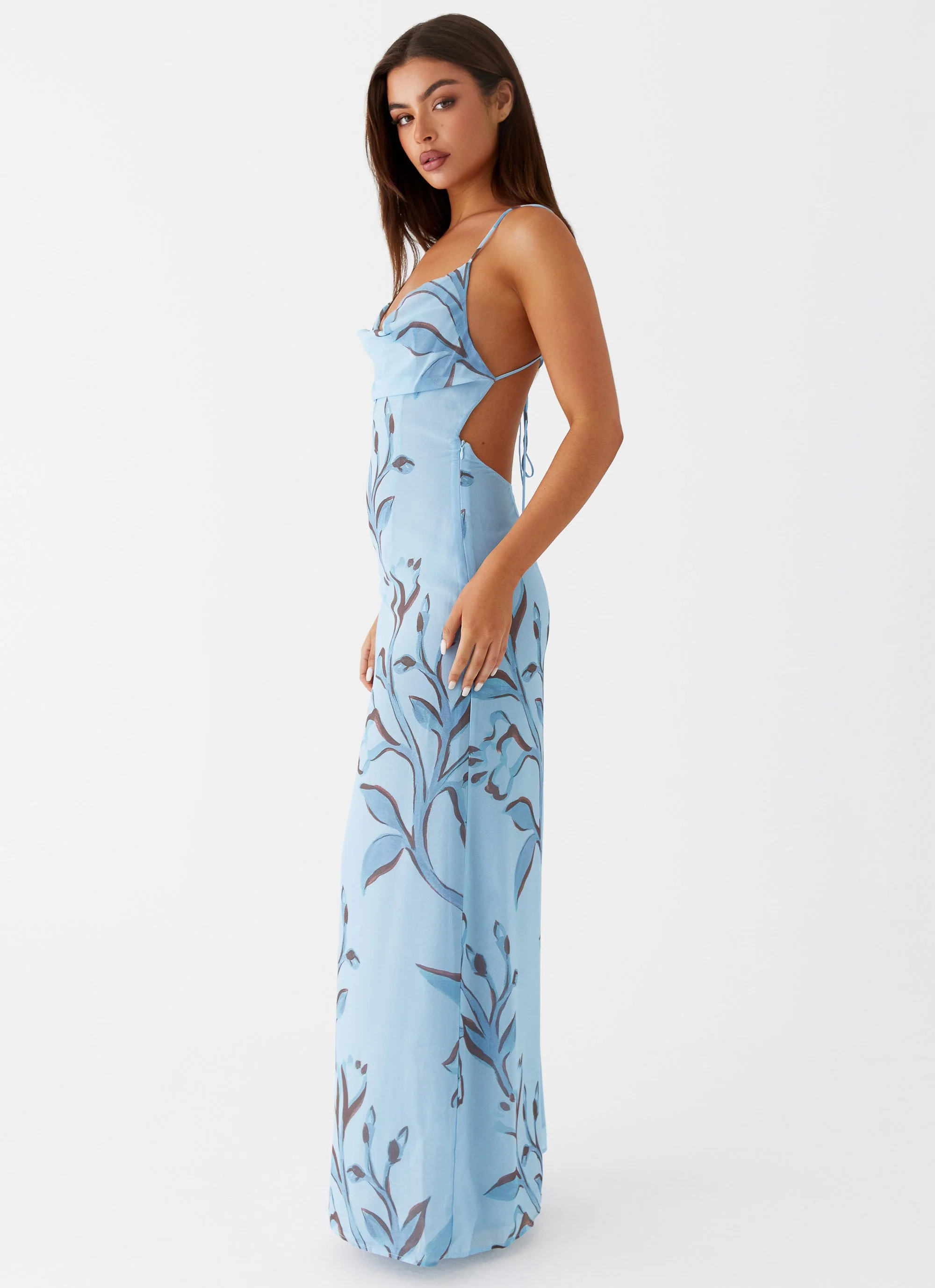 Felicia Daisy Maxi Dress - Blue Floral - Image 3