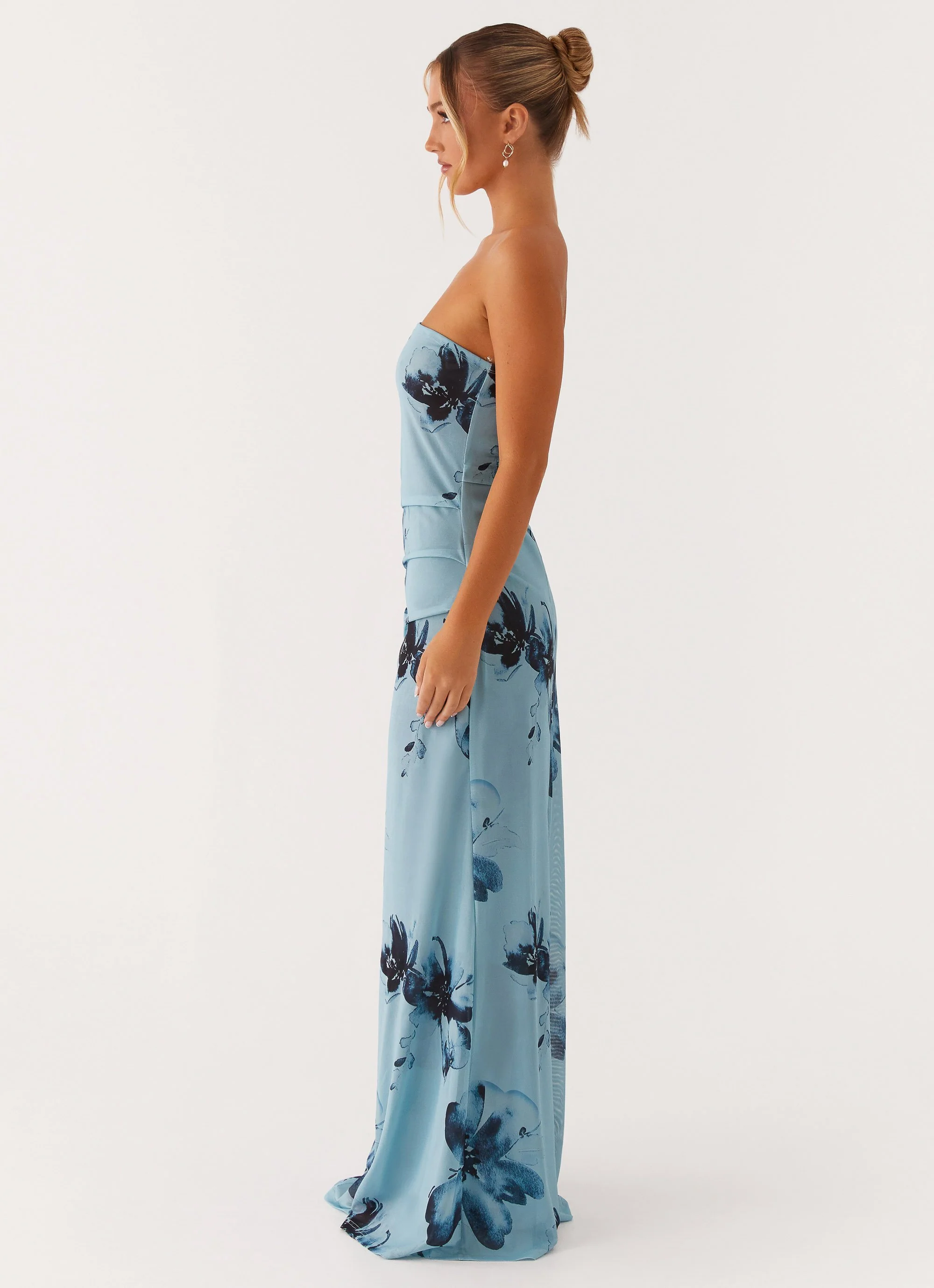 Field Of Dreams Maxi Dress - Blue Black Floral - Image 4