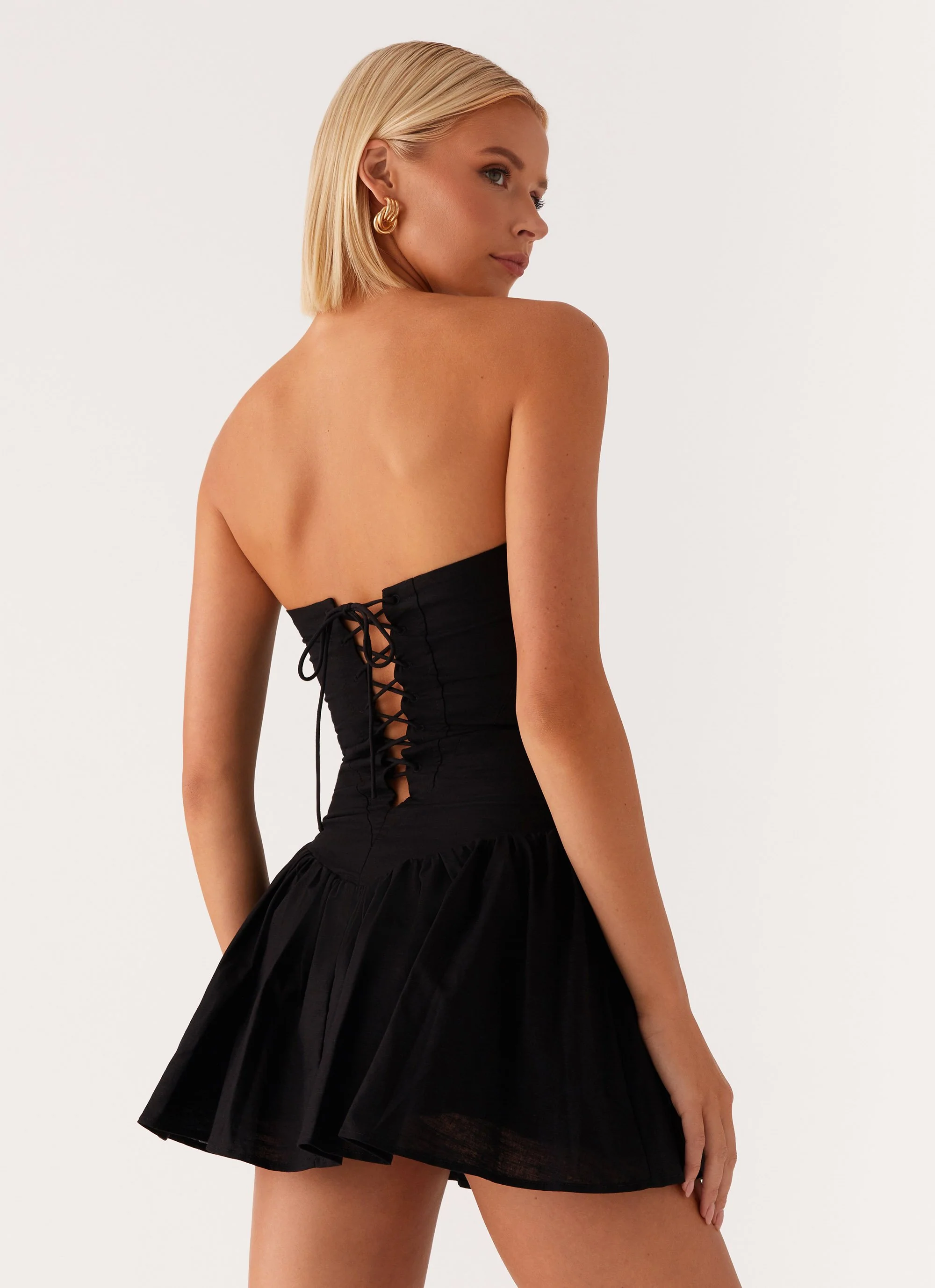 Larnie Linen Mini Dress - Black - Image 5