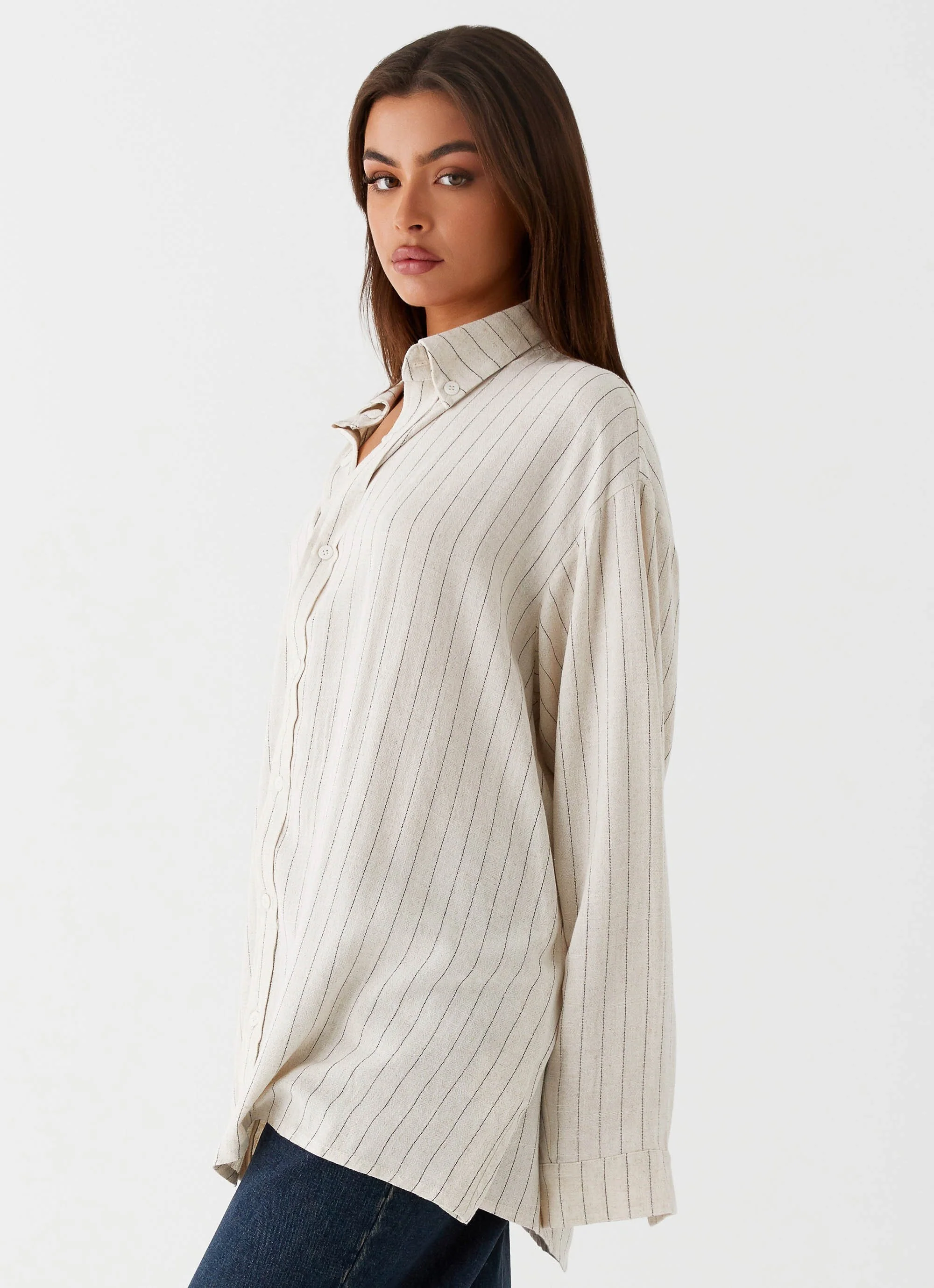 Lockie Oversized Linen Shirt - Oat Pinstripe - Image 3
