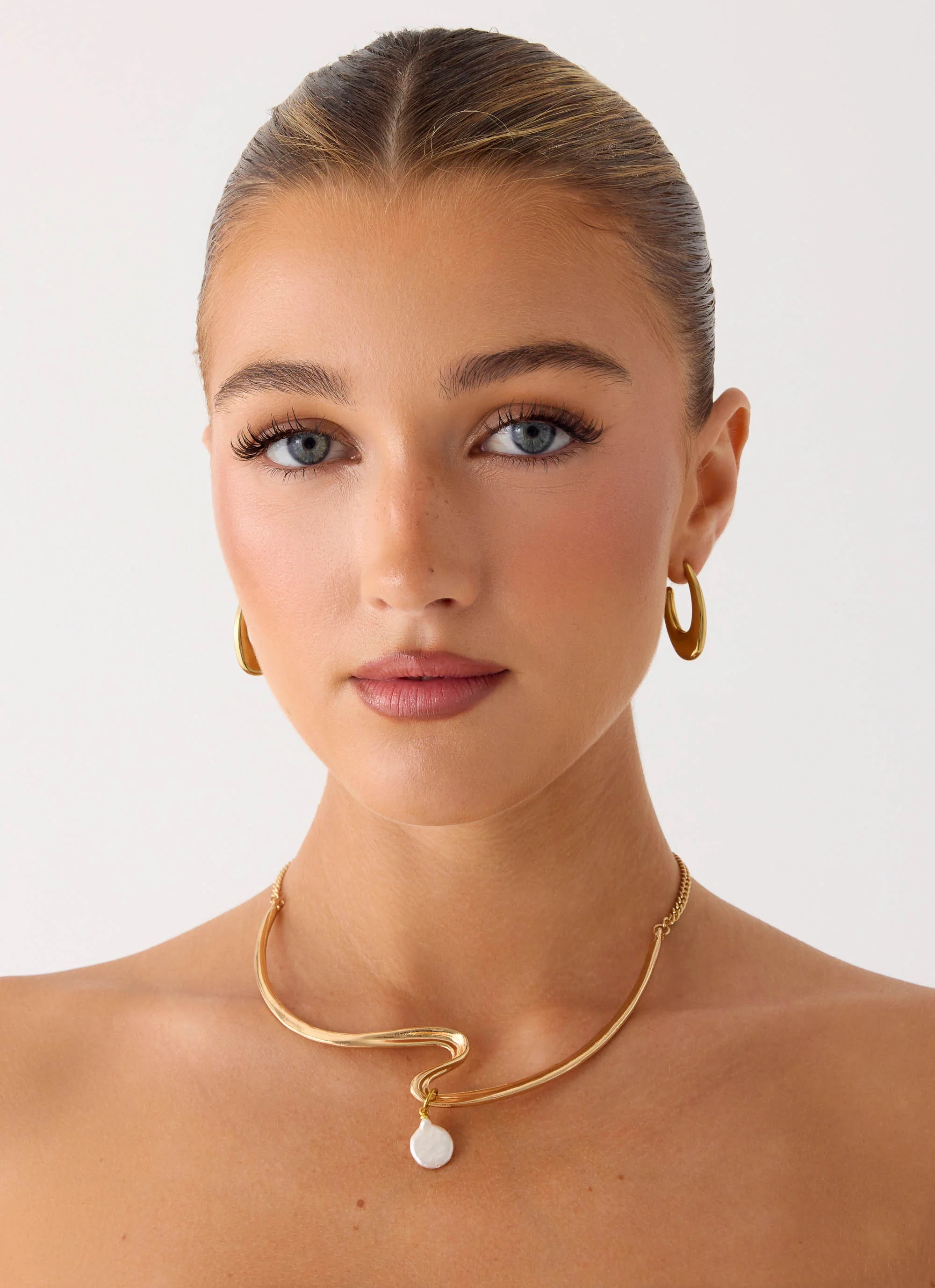 Lumen Choker Necklace - Gold - Image 4