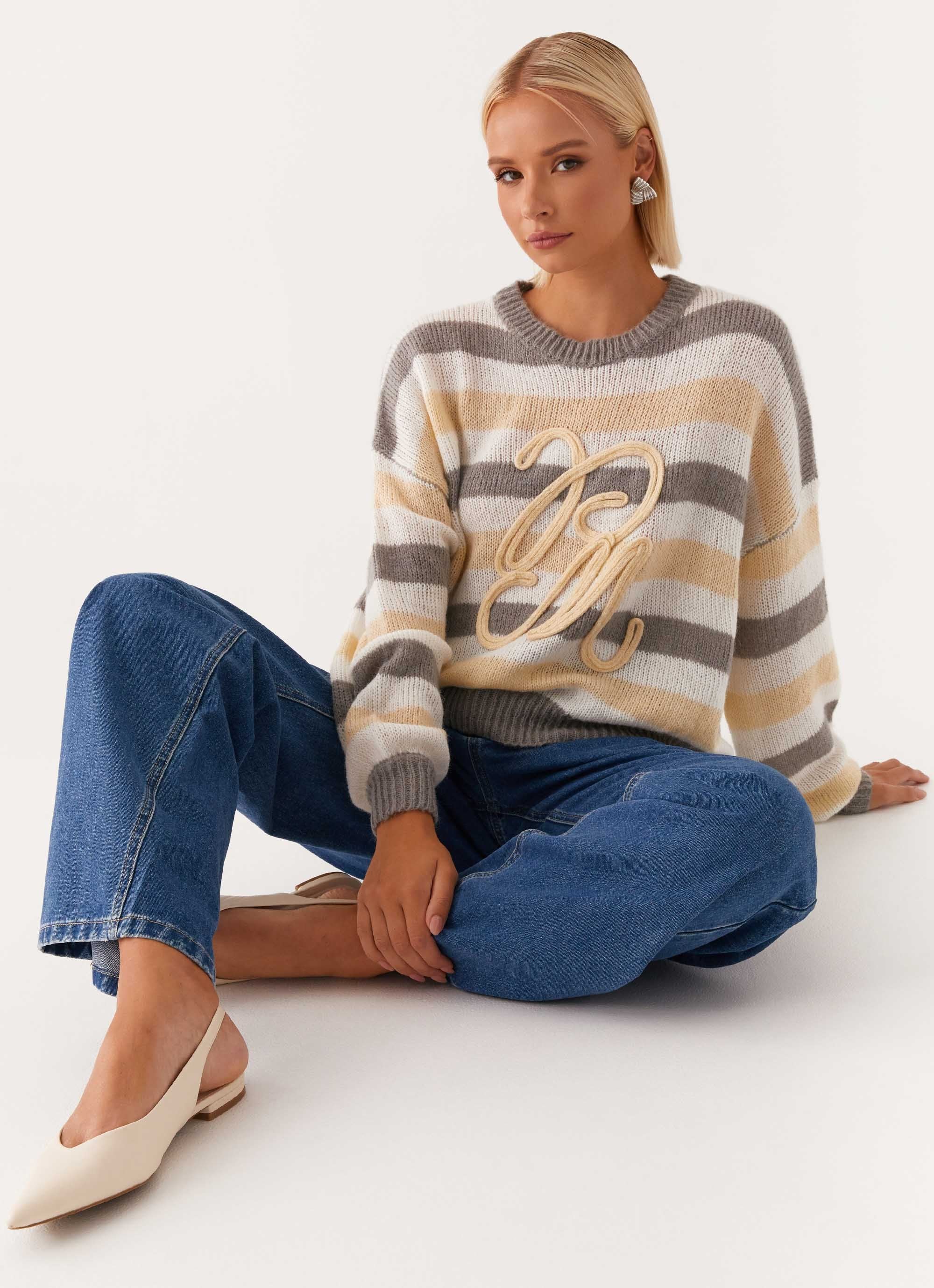 Main Character Oversized Knit Sweater - Stripe - Image 5