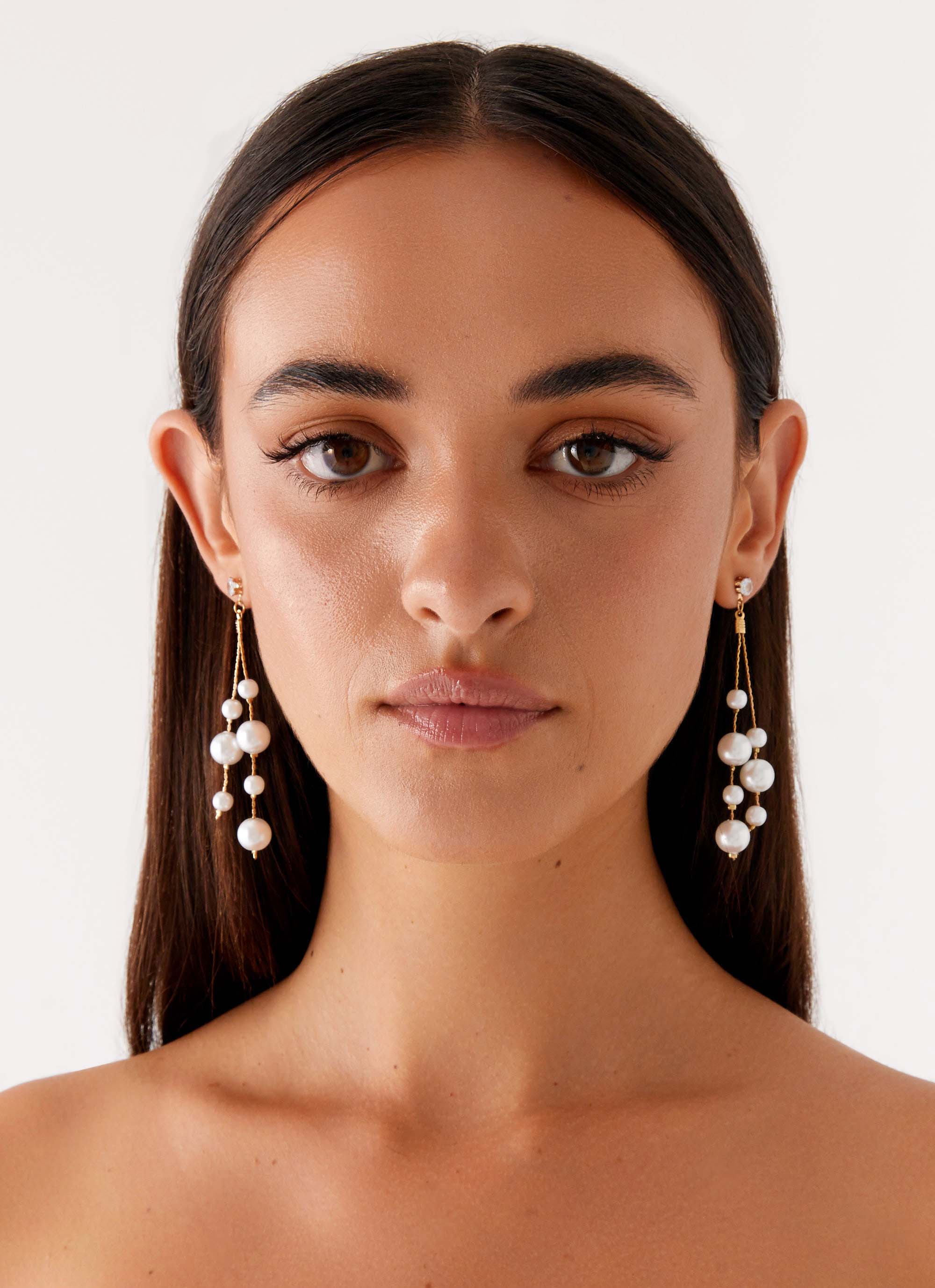 Mallorie Earrings - Pearl - Image 4