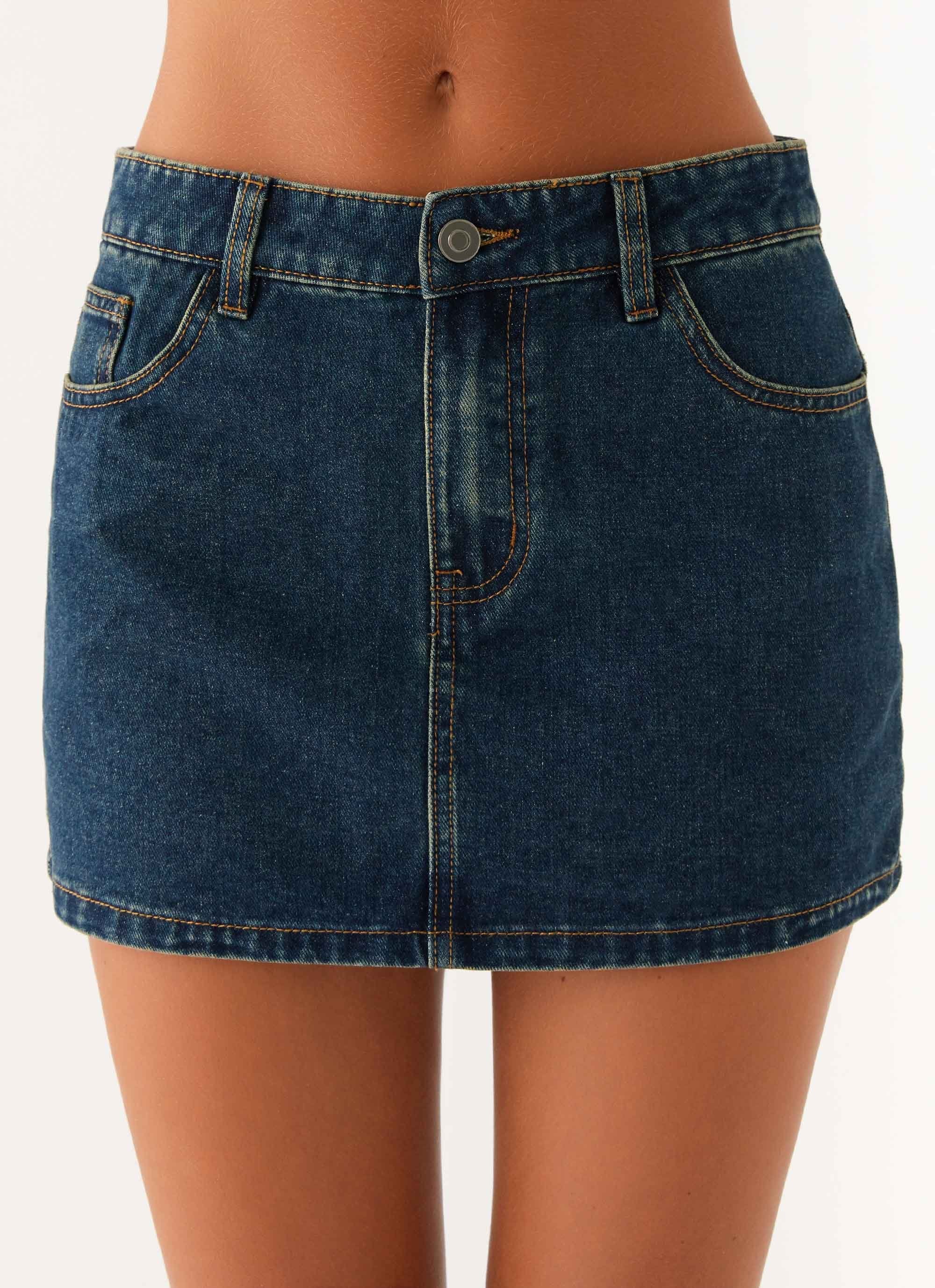 Maysa Low Rise Mini Skirt - Washed Denim - Image 4