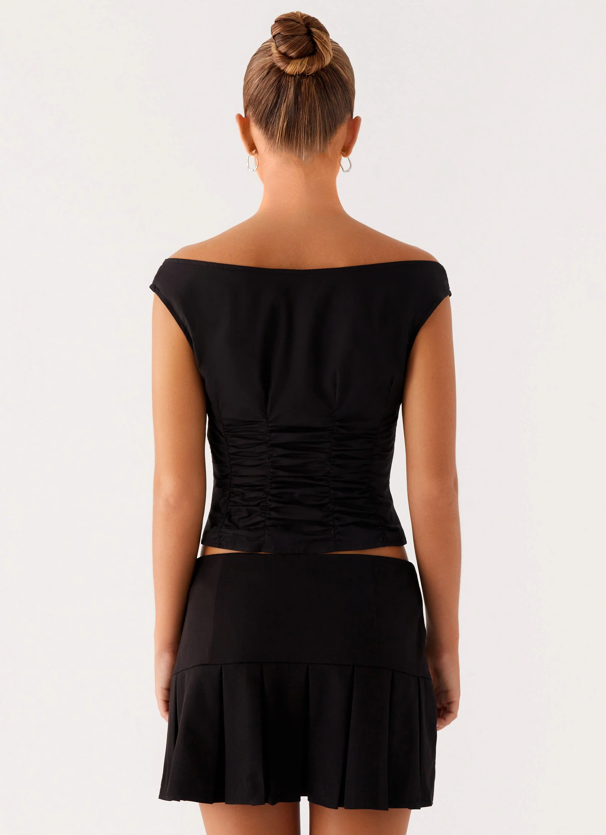 Shelby Pleated Mini Skirt - Black - Image 3