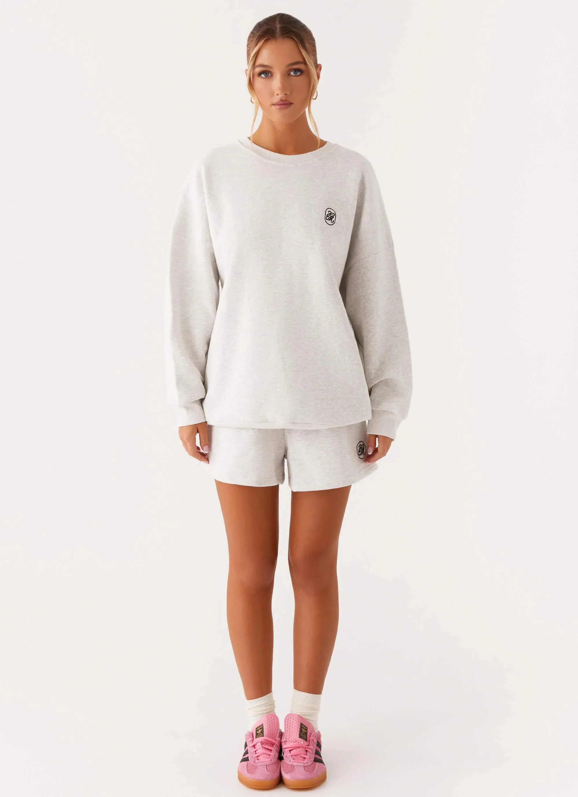 Signature Sweatshorts - Grey - Image 3