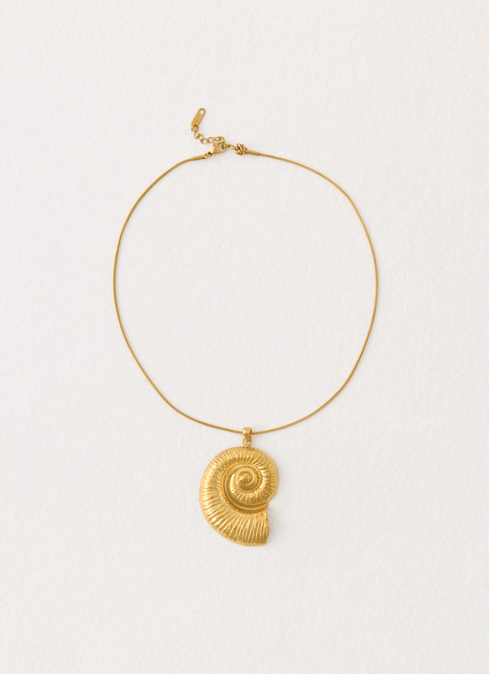 Tidebound Necklace - Gold
