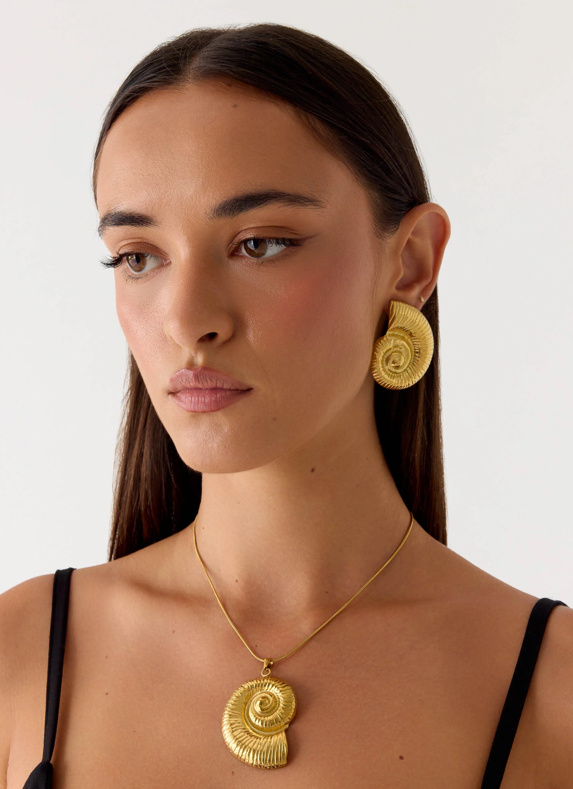 Tidebound Necklace - Gold - Image 4